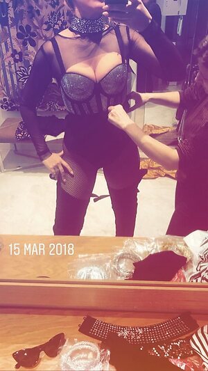 Hadise leaked photo #30