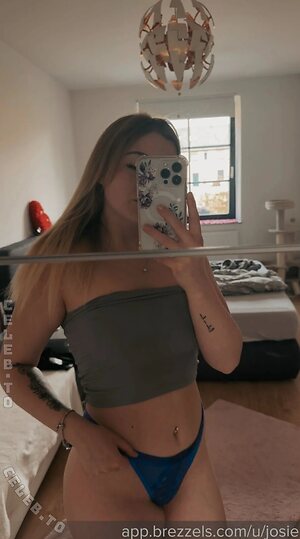 Haifischnnikez Nude Leaked Photo #35