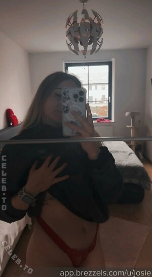 Haifischnnikez Nude Leaked Photo #37