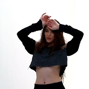 Hailee Steinfeld leaked photo #31