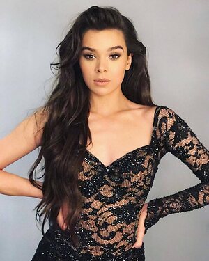 Hailee Steinfeld leaked photo #53