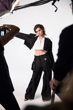 Hailee Steinfeld leaked photo #60