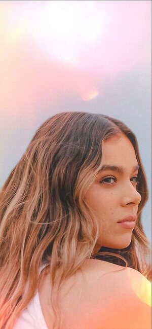 Hailee Steinfeld leaked photo #67