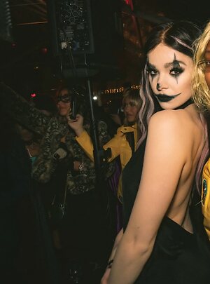 Hailee Steinfeld
