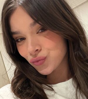 Hailee Steinfeld leaked photo #107
