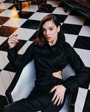 Hailee Steinfeld leaked photo #135