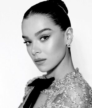 Hailee Steinfeld