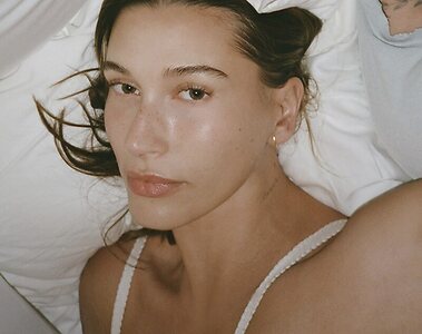 Hailey Baldwin Bieber leaked photo #3