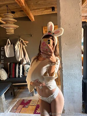 Hailey Brown Nude Leaked Photo #41