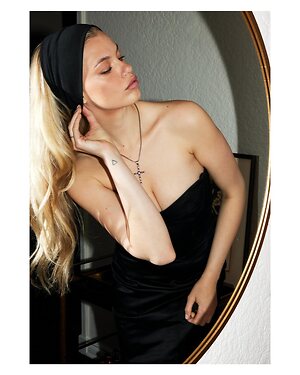 Hailey Clauson leaked photo #16
