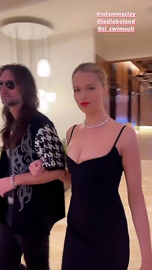 Hailey Clauson leaked photo #87