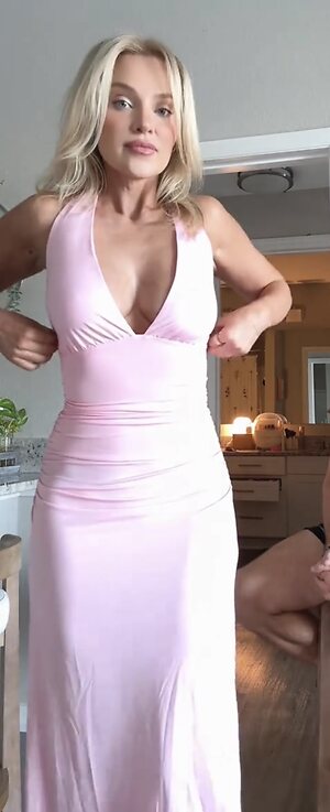 Hailey Malles leaked photo #31