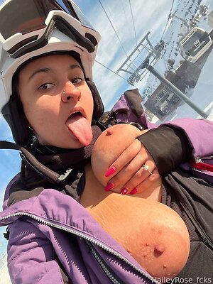 Hailey Rose leaked photos