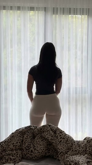 Hale Cabbar Nude Leaked Photo #30