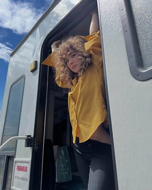 Haley Lu Richardson leaked photo #110