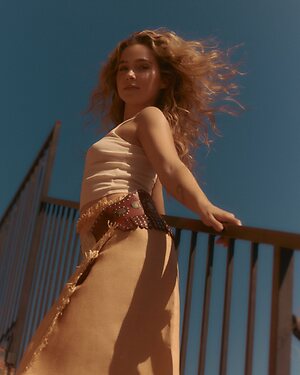 Haley Lu Richardson leaked photo #117