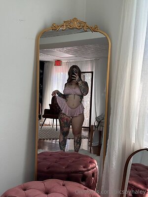 Haleylale leaked photo #11