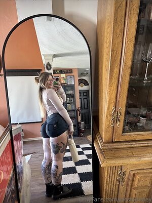 Haleylale leaked photo #22