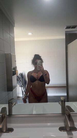 haley.schwartzz leaked photo #10