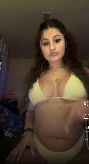 haley.schwartzz leaked photo #40
