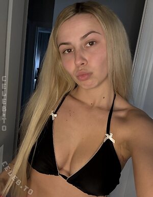 Haliey Welch Nude Photos