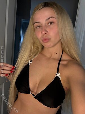 Haliey Welch Nude Leaked Photo #27