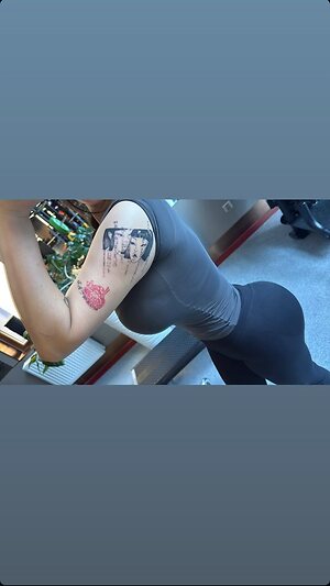 Haliun__b__ leaked photo #12