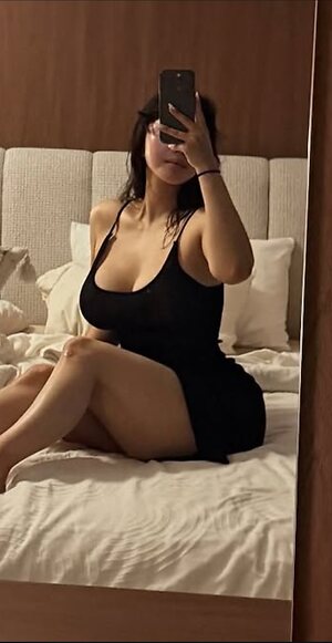 Haliun__b__ leaked photo #33