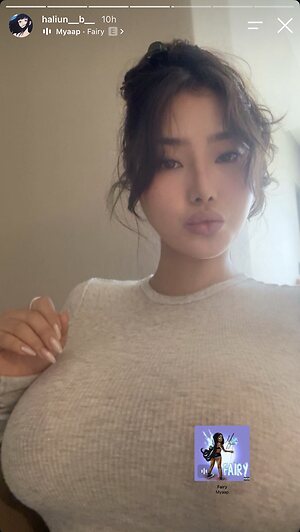 Haliun__b__ leaked photo #72