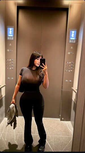 Haliun__b__ leaked photo #125