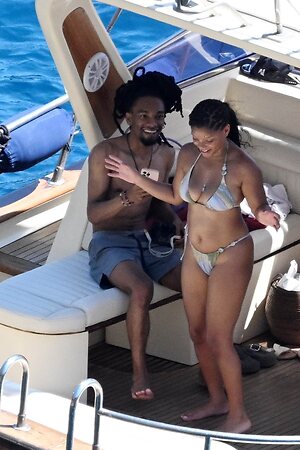Halle Bailey leaked photo #52