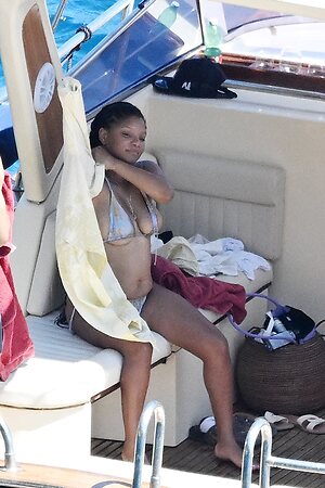 Halle Bailey leaked photo #53