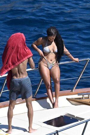 Halle Bailey leaked photo #55
