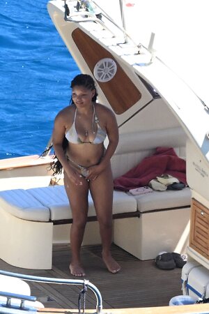 Halle Bailey leaked photo #59