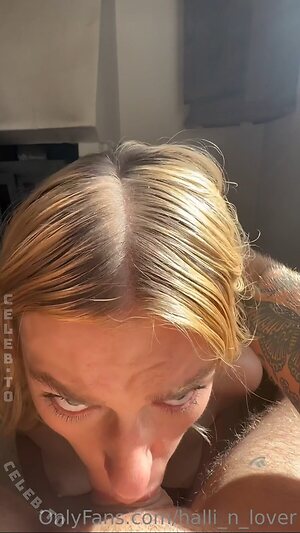 HallinLover leaked photo #232