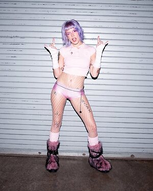Halsey leaked photo #49