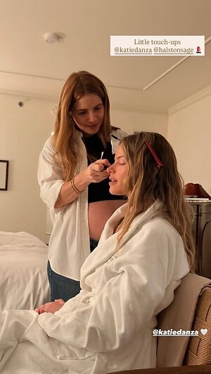 Halston Sage leaked photo #2