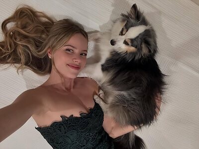 Halston Sage