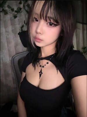 hammochii_ leaked photo #6