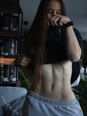 Hanna Sophie Nude Leaked Photo #19