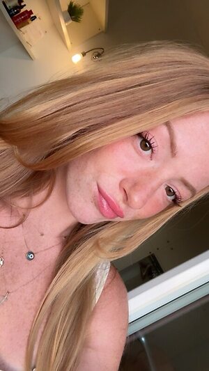 Hannaahhn leaked photo #4