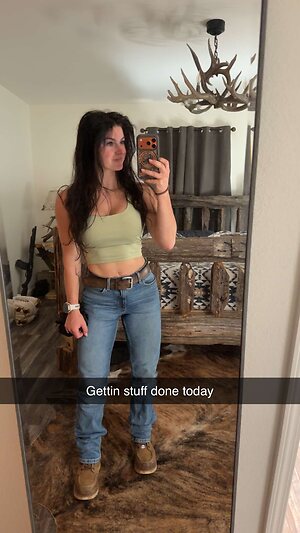 Hannah Barron hannahbarron96 leaked photo #14
