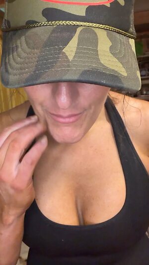 Hannah Dasher Nude Leaked Photo #7