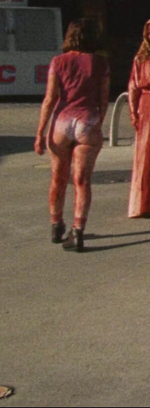 Hannah Einbinder leaked photo #51