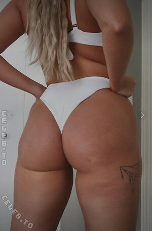 Hannah Garske Nude Leaked Photo #55