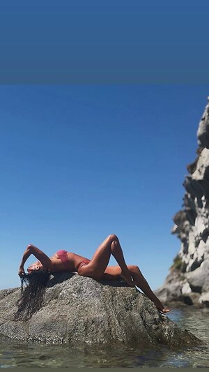 Hannah John-Kamen leaked photo #19