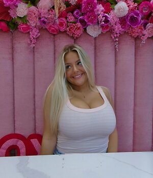 Hannah K leaked photo #44
