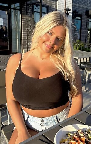 Hannah K Nude Leaked Photo #54