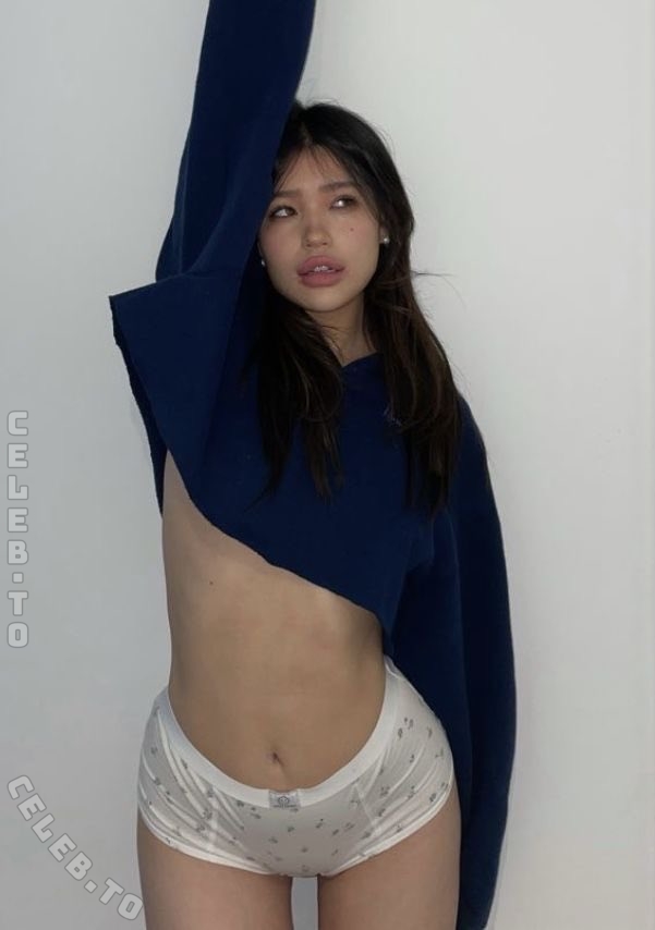 Hannah kae photo