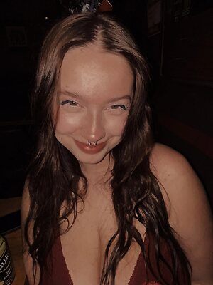 Hannah S Nude Leaked Photo #22